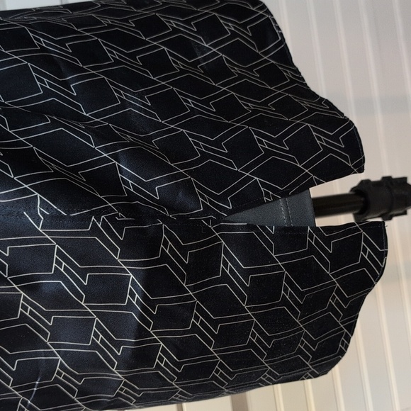 Rag & Bone Hill Navy Blue 100% Silk Geometric Print Tank Size M - Picture 5 of 8